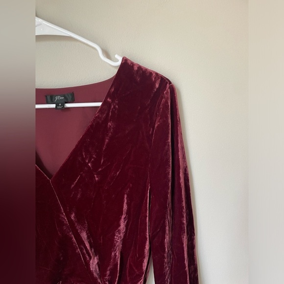 J. Crew Faux-wrap Top in Drapey Velvet Red Holiday Size 8 - Picture 2 of 10